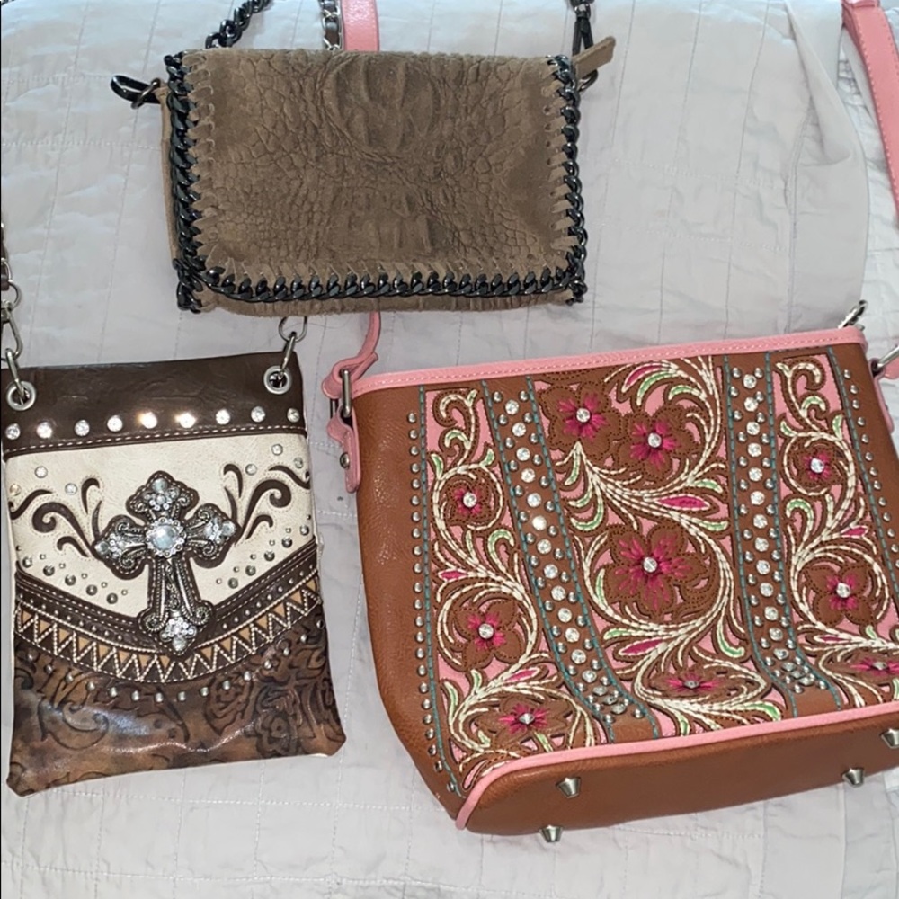 PURSE BUNDLE. (Montana West, Borse In Pelle)